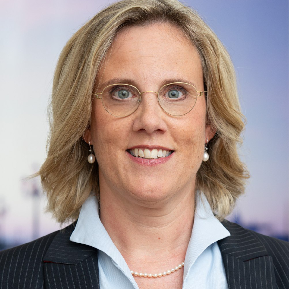 Prof. Esther Troost